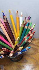 ARTEZA 48 Watercolor Pencils Set Presharpened Triangular Art Supplies,complete