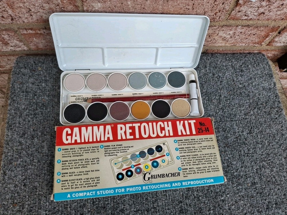 Grumbacher Gamma Retouch Kit No. 25-14 Brand New Old Stock Photo Retouching