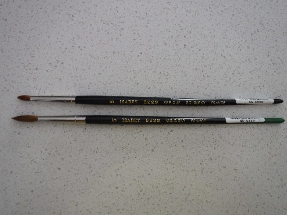 Isabey 6228, 6229 Kolinsky brushes #5 NEW