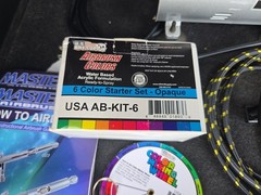 Master Airbrush Professional Airbrushing System Kit Compressor 3 Airbrushes