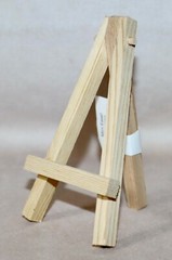 Artist Loft 5”X 7” Canvas Value Pack 2 Piece & 4 1/2” Tabletop Mini Easel