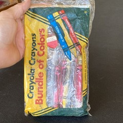 Vintage Crayola 1986 Bundle Of Colors Wrapped 3 Pack 45 Crayons RED YELLOW BLUE