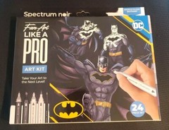 SPECTRUM NOIR – Fan Art Like A Pro Art Kit – BATMAN