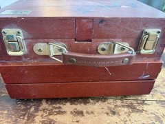 Royal Langnickel Wooden Storage Travel Case & Easel Vintage
