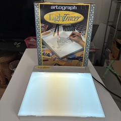 Artograph Light Tracer 10×12” 225-365 Light Box White LED Original Box TESTED