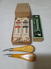 Vintage Speedball Red & Black Block Printing Ink (New) & Linoleum Cutters D30