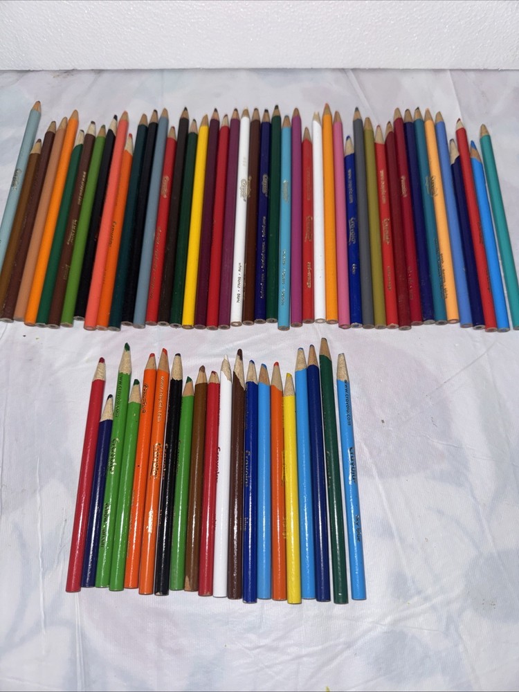 Crayola Colored Pencils Various Lengths Assorted Colors 60 Count Vintage(9)