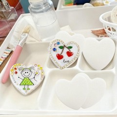 6 PCS 2.4 Inch Flat White HeartShaped Natural Smooth Rocks For DIY Painting