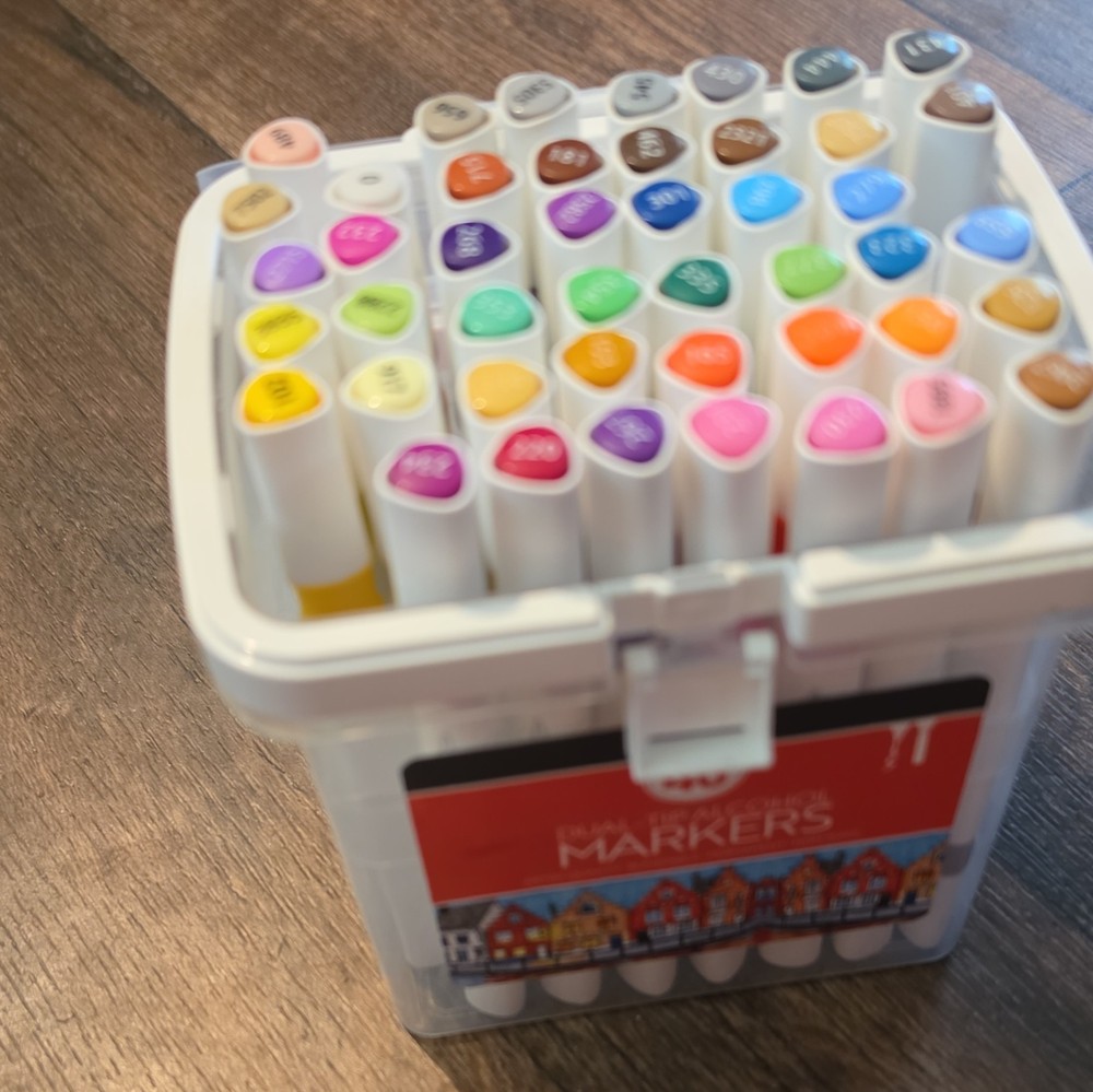 48 Dual Tip Alcohol Markers Set, Multicolor, Plastic Carry Case