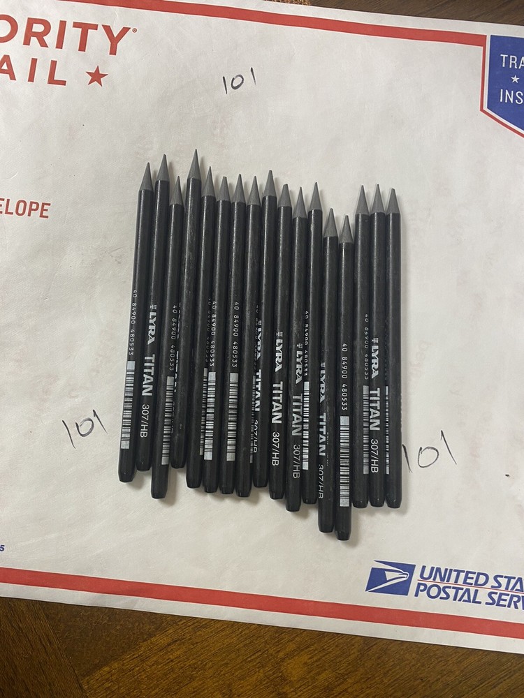 Lot of 15 LYRA Titan 307 HB Black, pencils RARE