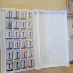 Jack Richeson’s St. Petersburg Multicolor 36 Pan Watercolor Set