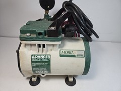 Mobilaire 50 Psi Compressor IRC607 With Wren B Airbrush Paint Sprayer