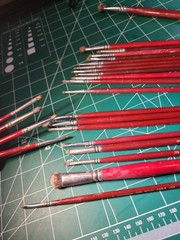 Lot of 25 Langnickel Royal Sable Fine Tip Paintbrushes