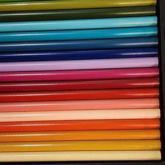 2009 Prismacolor Premier Colored Pencils Soft Core 48 Count *2 Missing*