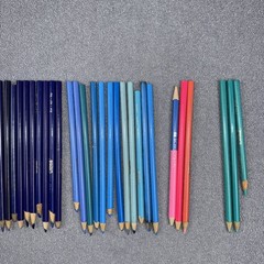 Lot of 130+ Used Crayola Colored Pencils