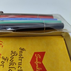 Sanford’s Calligraphic Gift Set 5 Pens Assorted Colors with Instruction Booklet