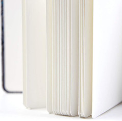 Square 8X8 300Gsm Watercolor Journal Hardbound 40Pgs（20 Sheets Front Back 2 Text