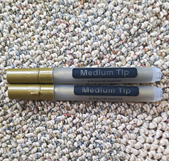 ARTISTRO Oil-Based Gold Medium Tip 2-3mm Paint Marker Pens 2ct OMG02-ZT-CN