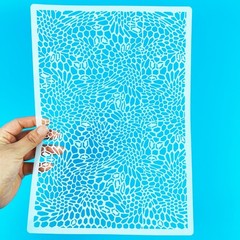 12 Pcs Camo Print Stencils, Large Camouflage 8.3×11.7 inches, translucent