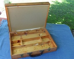 Artist’s Set-Up: Paint Box (17x 12 1/2 x 4), Paint Board (7 PCS.), Palettes Pads