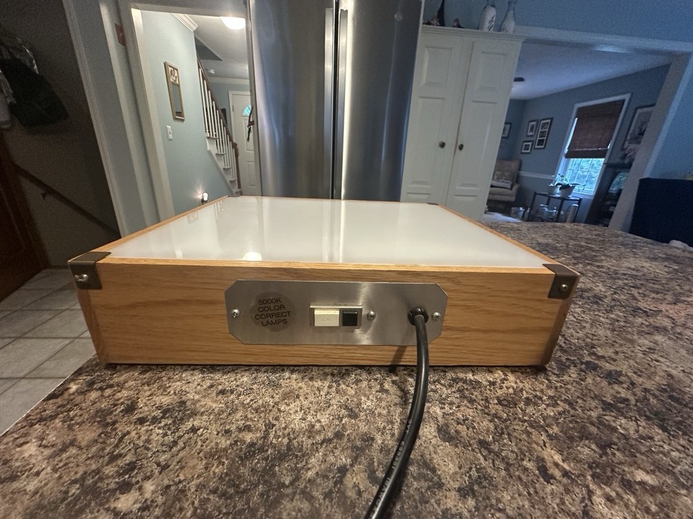 Porta-Trace Light Box Tracing Table 5000K Color Correct Lamps Oak Finish