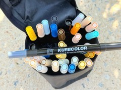 Kuretake Zig Twin Tip Marker 35 Color Set