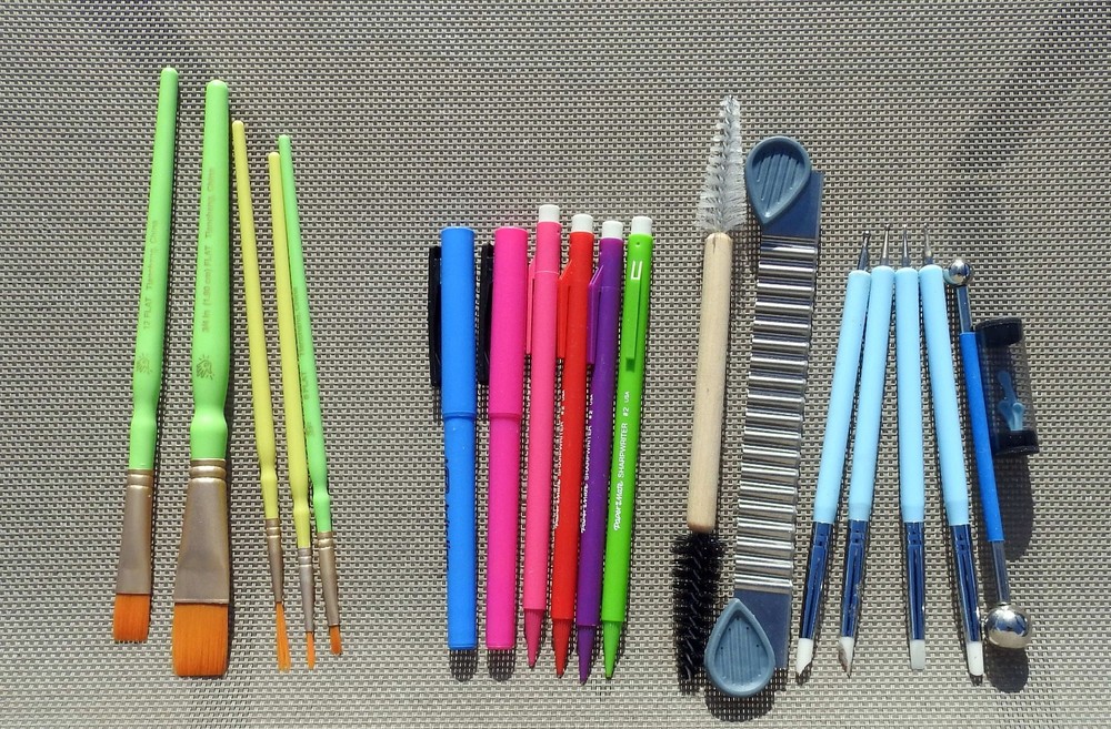 Fine Art Artist’s Paint Brush and Other Tools for Drawing and Artwork