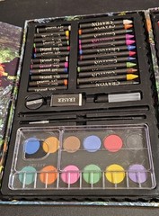 Tropical Rain Forest Art Studio 67 Pcs Art Set