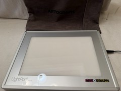 Artograph LightPad 930 12×9″ w/Power Adapter & Storage Bag, Model: 225-930