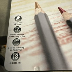 WHSmith Sketching & Drawing Starter Set With 9 Sketching & 9 Coloured Pencils