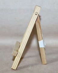 Artist Loft 5”X 7” Canvas Value Pack 2 Piece & 4 1/2” Tabletop Mini Easel