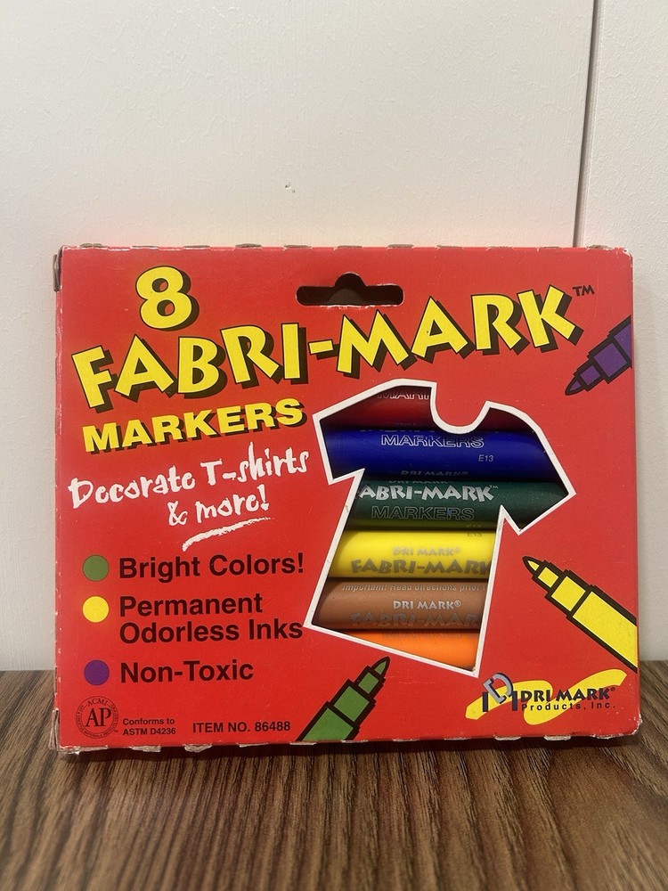 Vintage Fabri-Mark Markers Set Of 8 in Box Arts & Crafts Creative 80s 90s Fun