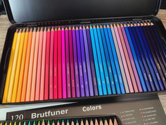 New 120 BRUTFUNER SQUARE COLORED PENCILS in Tin Box
