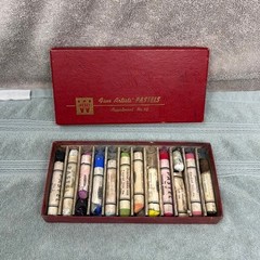 Vintage Weber Fine Artists Pastels Assortment No 12 Red Box Made in USA 12 Count
