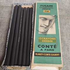 8 Vintage Conté à Paris Medium Fusain Charcoal Drawing Pencils 728 – New Unused