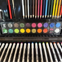 85 Piece Deluxe Professional Art Kit, With Brand New Coloring Book.