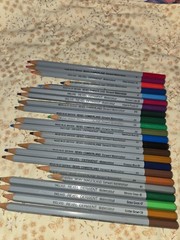 VINTAGE REXEL DERWENT WATERCOLOUR PENCILS (23)