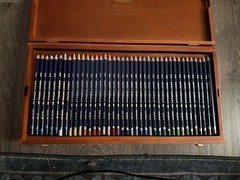 Derwent 120 Limited Edition Watercolour Pencil Collection Fine Art New Wood Box