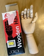 Jakar Wooden Manikin Right Hand 12″ 30cm Adult Life Size Artists Prop