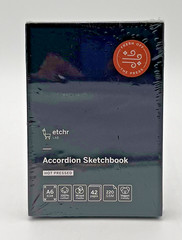 Lot of 2 – Etchr Lab Magnetic Clamshell Pocket Palette & Accordion Sketchbook