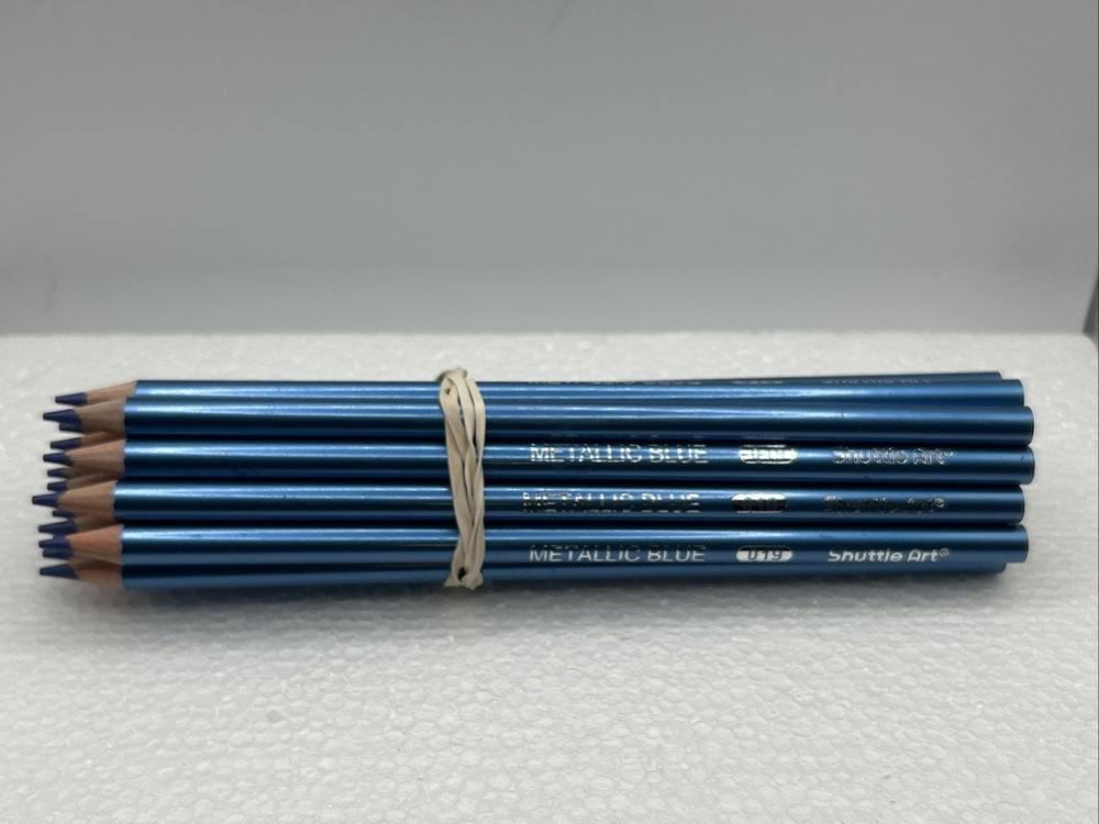 (20 COUNT) METALLIC BLUE 019 – Shuttle Art Colored Pencils