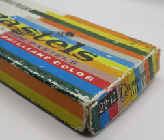 Vintage Grumbacher Oil Pastels Set of 12 Artists’ Size 22-12 Made in Japan