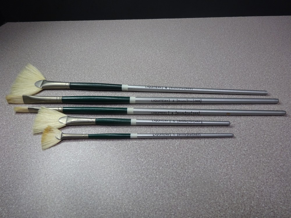 Liquitex Acrylic Paintbrushes Fan & Flat Bristle 265, 667, 665 Series, Lot of 5
