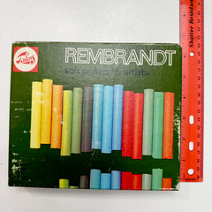 Rembrandt Talens SOFT PASTELS for Artists 30 Count #300C in Original Box Vintage