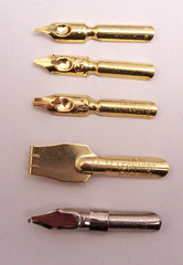 NEW LOT OF 5 ASSORTED HIRO LEONARDT CALLIGRAPHY PEN NIBS QUILL TIPS