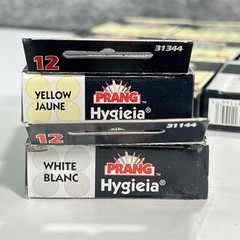 LOT Prang Dustless Non-Toxic White Yellow Chalk 12 Boxes x 12 Sticks =144 Sticks