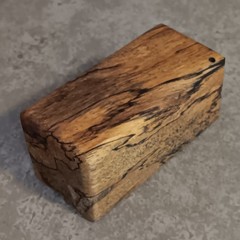 Fountain Pen/Pencil Display/Pen Holder For 1 Pen/Pencil. In Spalted Tamarind.